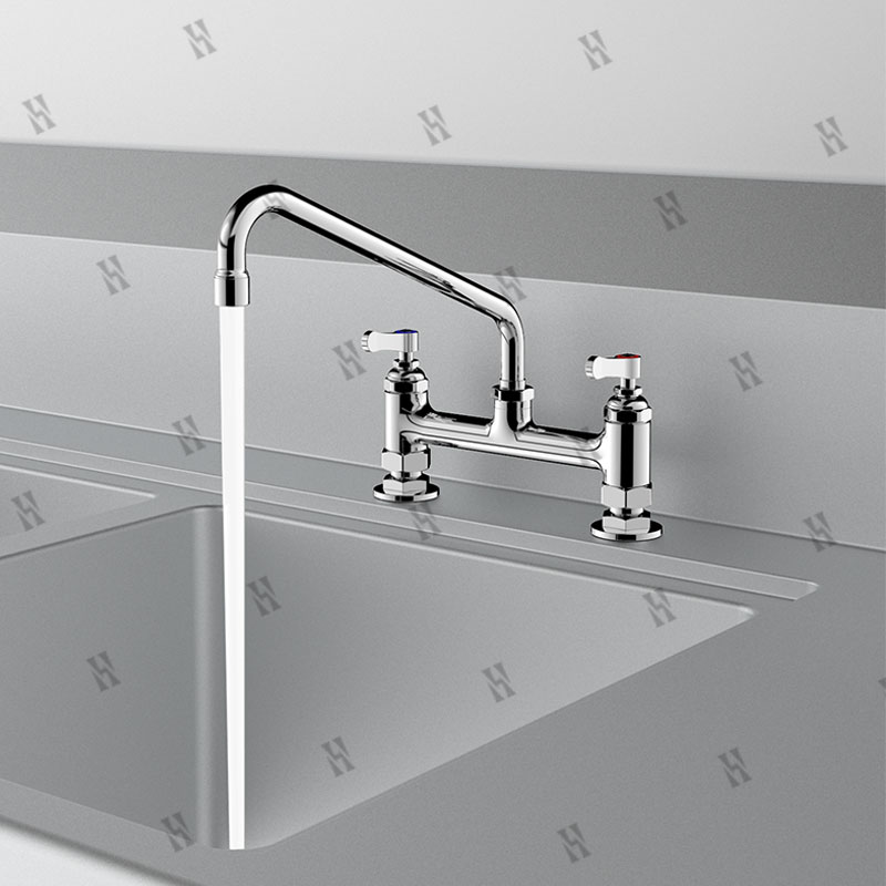 商業用ダブルホールデッキマウントミキシング蛇口 スイングノズ - Commercial Kitchen Taps のレビューと価格